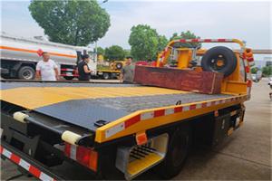 会同附近拖车电话号码服务